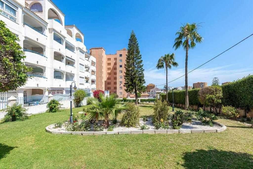 797 Holiday Rentals- Hermoso Apartamento Para 4 En Benalmádena Exterior photo